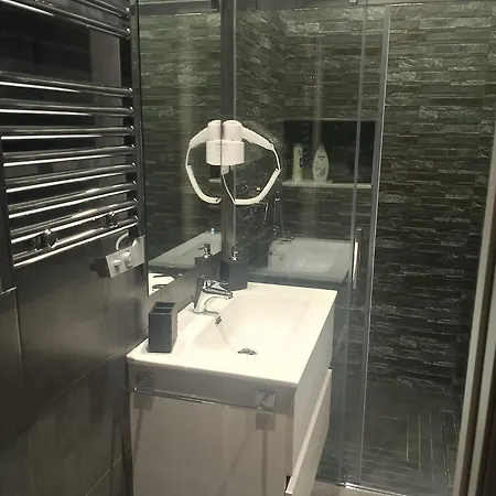 Apartment Caronda House 2
