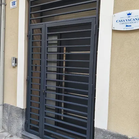 Daire Caronda House 2